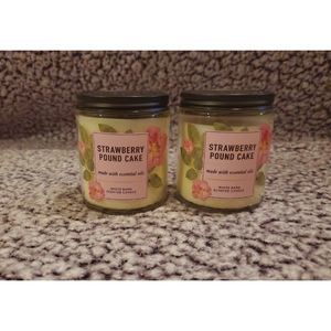 Bath and Body Works Strawberry Poundcake Fragrance Single Wick Candle Set of 2
